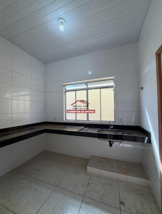 casa-venda-e-aluguel-estrela-do-sul-mariana-1030516