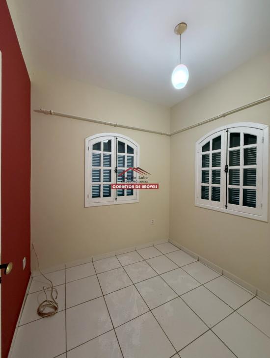 casa-venda-e-aluguel-estrela-do-sul-mariana-1030506