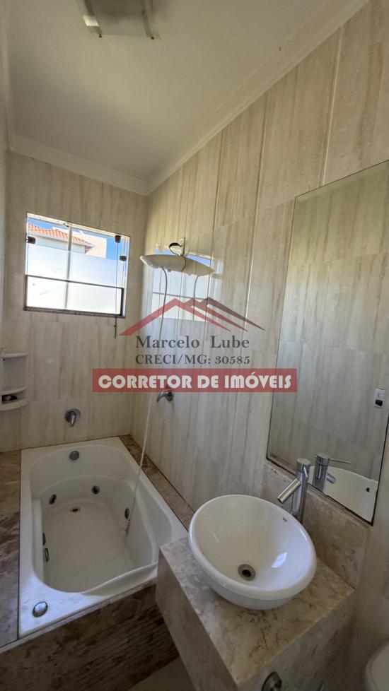 casa-venda-e-aluguel-dom-oscar-mariana-1060367